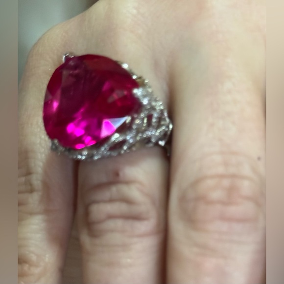 Charles Winston Ruby Pear CZ Sterling Silver Ring - Size 7 EUC - Picture 4 of 10